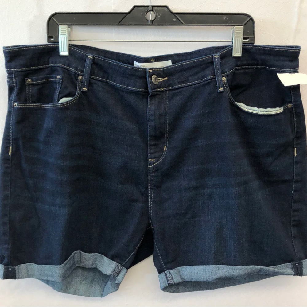 NWT Levi’s Signature Blue Jean Denim Shorts